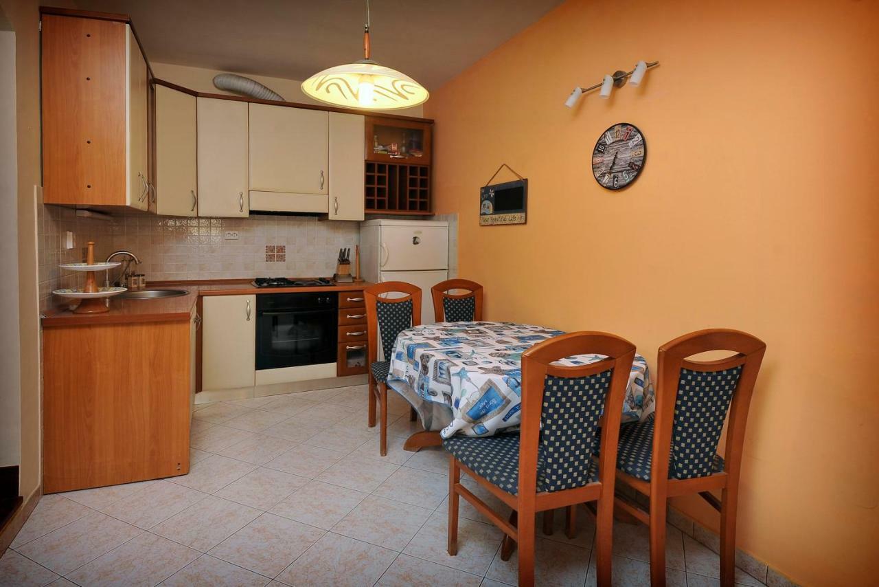شقة Apartman Bella سبليت المظهر الخارجي الصورة