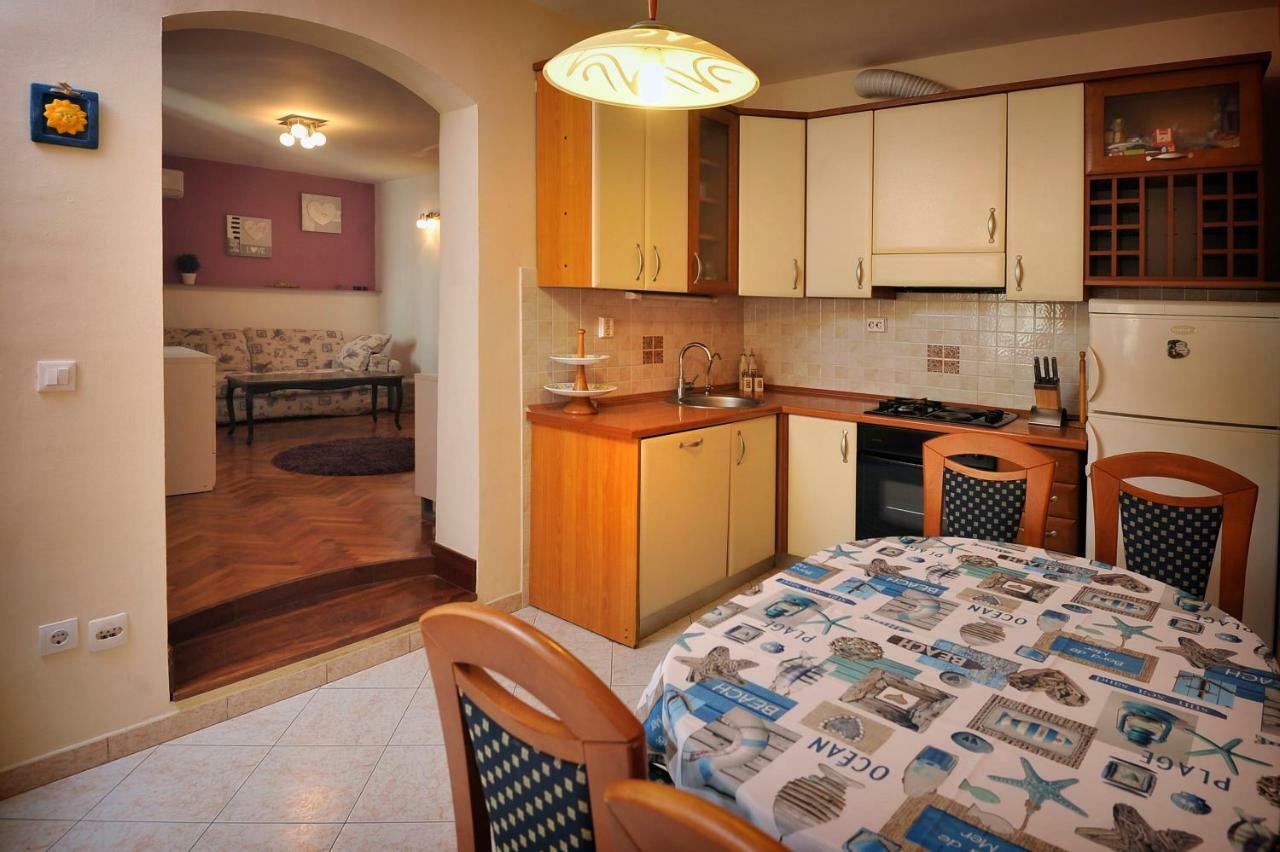 شقة Apartman Bella سبليت المظهر الخارجي الصورة